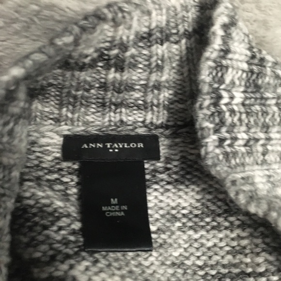 Ann Taylor sweater - Picture 3 of 3